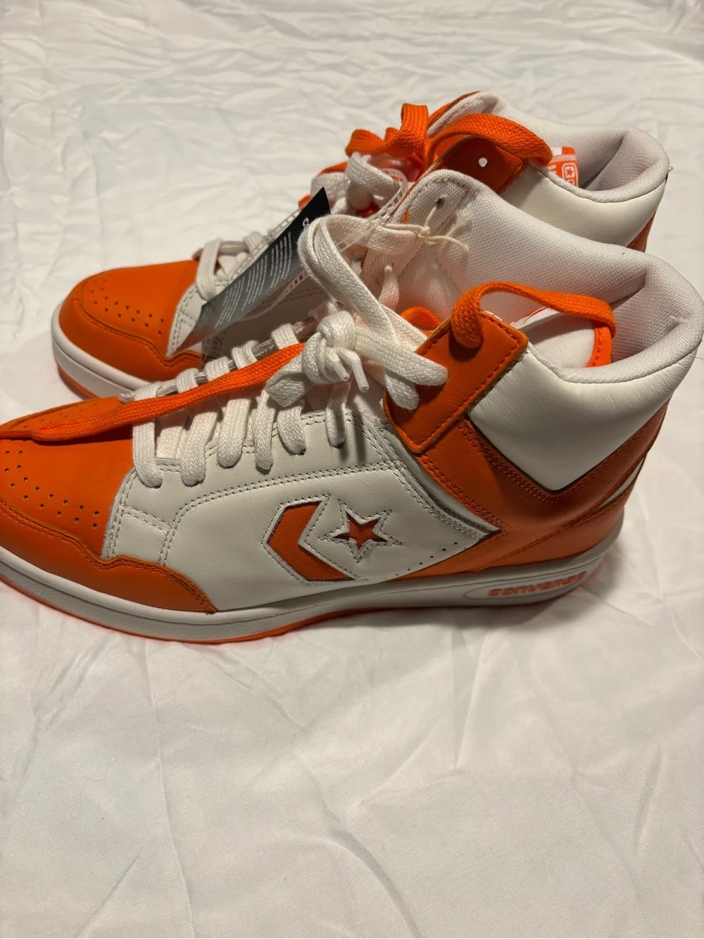 Converse bold two